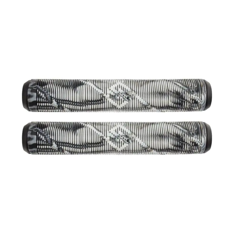 Straikers Biezs Logo Pro Scooter Grips Melns/ Balts